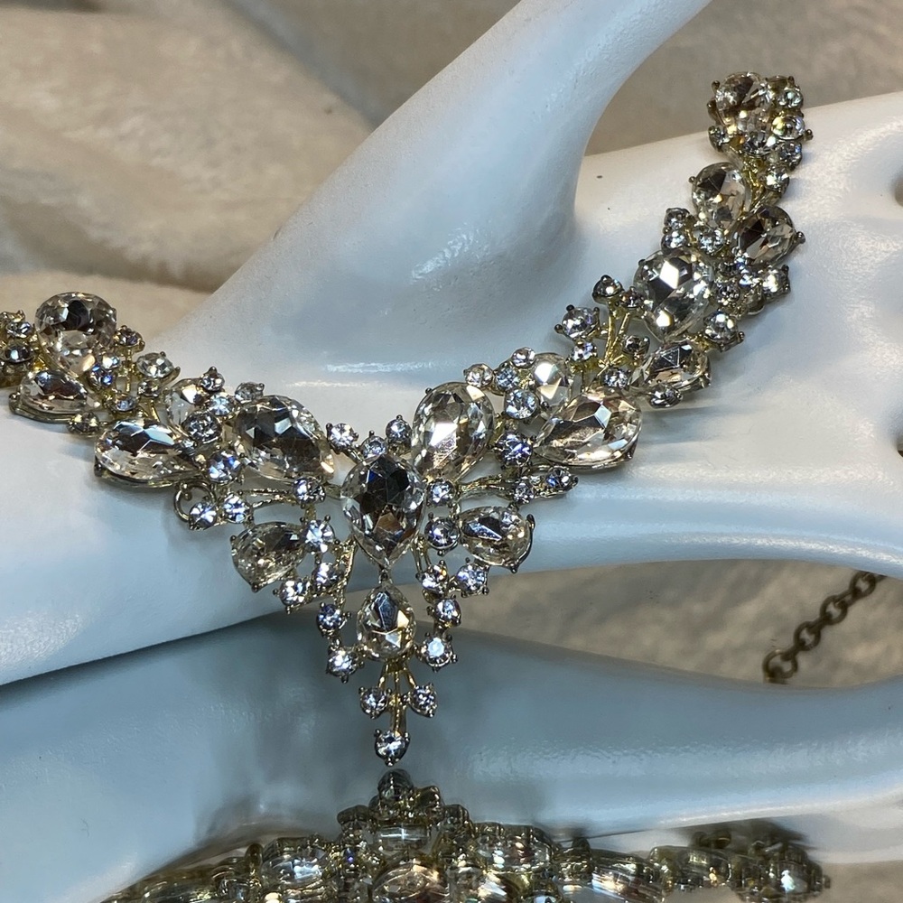 Vintage Rhinestone Bib Necklace Silver Tone 16-18” Multiple Shapes & Size stones - Picture 13 of 17